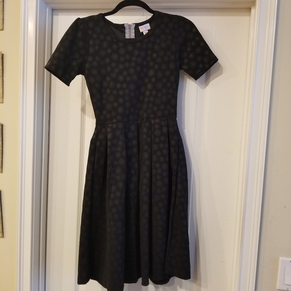 LuLaRoe black Amelia Dress (XS)